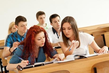Azərbaycanda universitetlərin sayı azala bilər