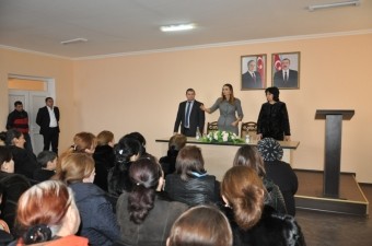 Qənirə Paşayeva gəncləri and içməyə çağırdı