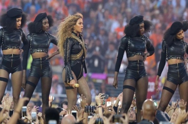 Polislər Beyonsu qorumaqdan imtina etdi