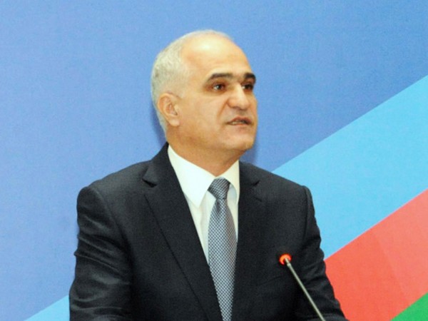 Nazir: Azərbaycan İrana elektrik enerjisi satacaq