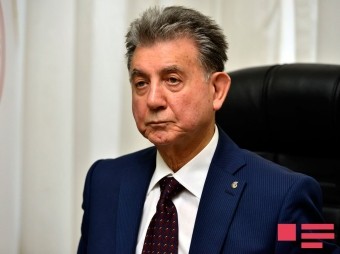Şəxs adlarına nəzarət Terminologiya Komissiyasından alına bilər