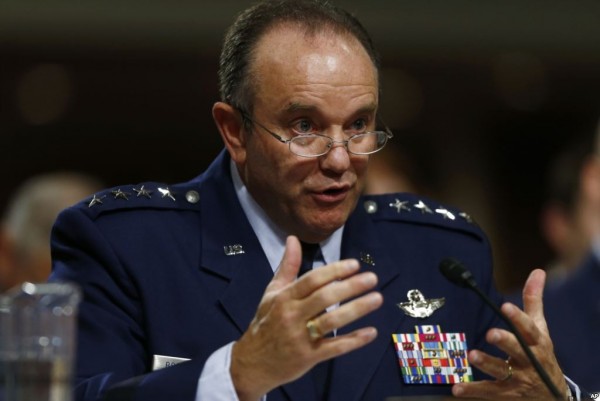NATO generalı: “Miqrant böhranını Rusiya yaradır”