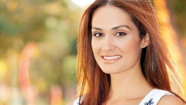 Tanınmış aparıcı dünyasını dəyişdi