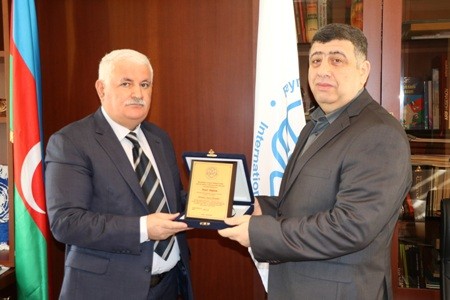 Orxan Fikrətoğlu  BAMF-ın Fəxri Diplomuna  layiq görülüb