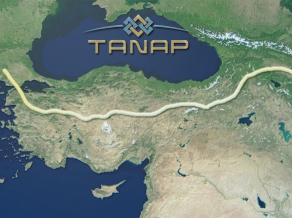 Davudoğlu Ruhani ilə görüşdə İranın TANAP-a qoşulmasını müzakirə edəcək