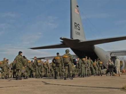 ABŞ Suriyada aviabaza tikib, ikincisinin də tikintisinə başlayıb - PYD üçün
