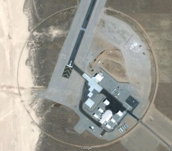 “Google Earth” ABŞ-ın məxfi hərbi bazasının şəklini yaydı