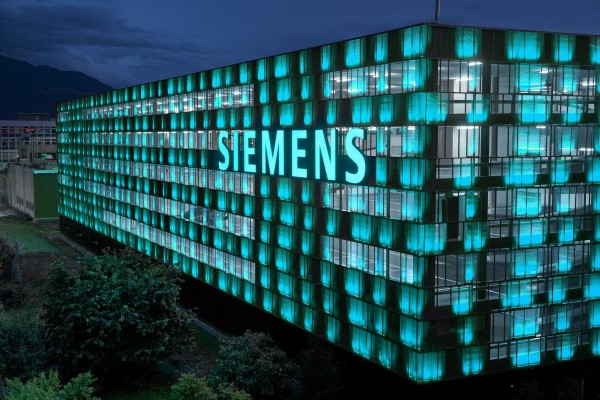 “Siemens“ 2500 nəfər əməkdaşını ixtisar edəcək