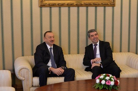 İlham Əliyev Bolqarıstan prezidenti ilə görüşdü