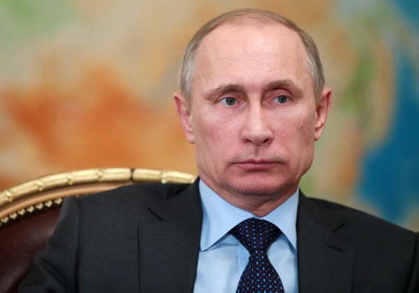 Putin ordusunu Suriyadan çıxarır