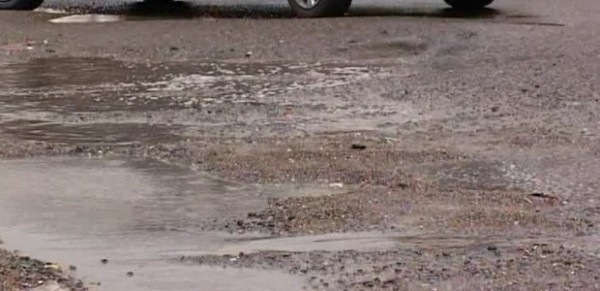 Bu yol sürücülərin baş bəlasına çevirilib