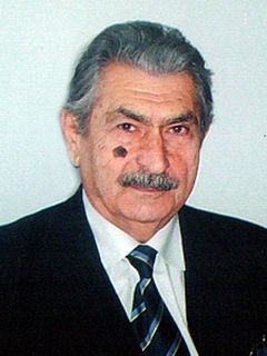 Xalq şairinin ayağı kəsilib