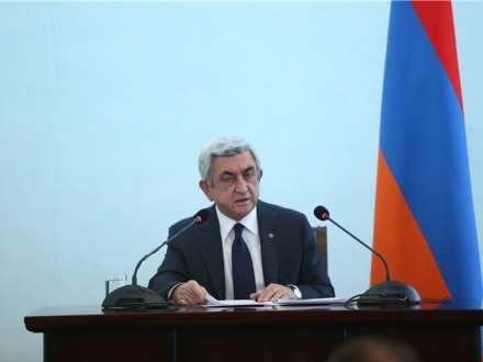 Sarkisyan Almaniyaya gedir