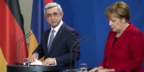 Sərkisyan Merkellə görüşdü: “Hərbi güc baxımından Azərbaycandan çox geridəyik“