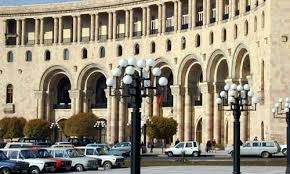 Ermənistanda anti-Rusiya mitinqi keçiriləcək - SİLAH TƏLƏBİ