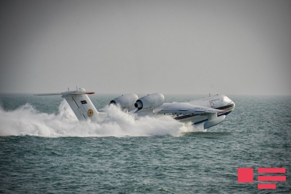 FHN-nin təyyarəsi neftçinin meyitini gətirməyə getdi