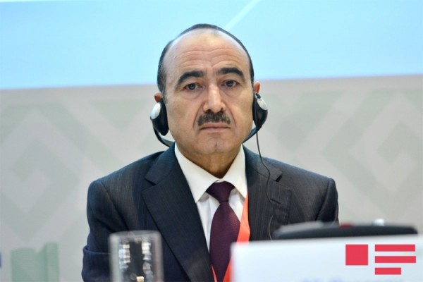 Əli Həsənov: “Ermənistan mediası nifrət ritorikasından istifadə edir“