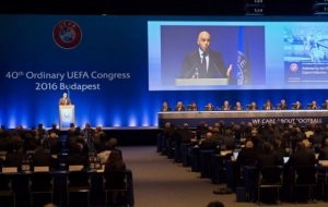 Kosovo UEFA-ya qəbul olundu