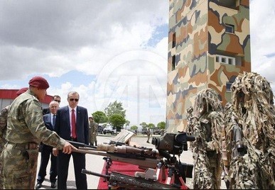 Ərdoğan komandoslar korpusunda - Foto