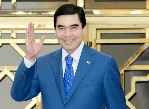 Prezident bütün türkmənlərə istirahət verdi