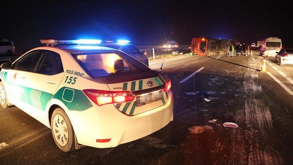 Türkiyədə ağır yol qəzası: 22 yaralı