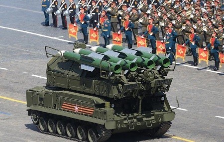 Moskvada 9 may paradı başladı