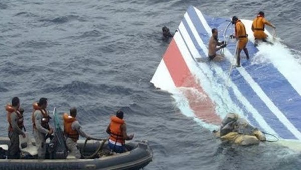 İtkin düşmüş təyyarənin yeni qalıqları tapıldı