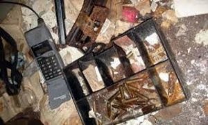 İŞİD-in silah anbarı tapıldı