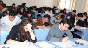 Ödənişli ixtisaslara qəbul yeni qaydalarla aparılacaq