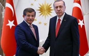 Davudoğlu baş nazir kimi son dəfə Ərdoğanla görüşüb
