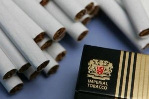 Britaniyada son tütün fabriki bağlandı