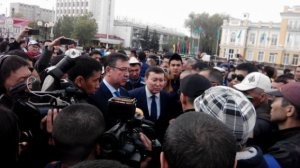 Qazaxıstan polisi hökumət əleyhinə nümayişi dağıdıb