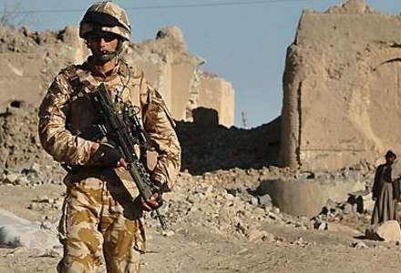 Britaniya hərbçiləri ilk dəfə Liviyada