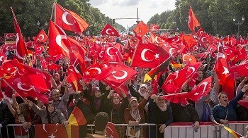 Almaniyadakı türklər aksiya keçirdi - FOTO