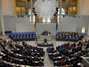 “Soyqırım” qətnaməsi: Türkiyə Almaniyadan səfirini geri çağırdı