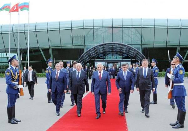 Türkiyənin Baş naziri Binəli Yıldırımın Azərbaycana rəsmi səfəri başa çatıb