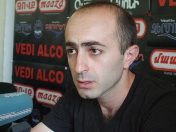 General Samvel Babayanın tərəfdarı Xanumyan Xankəndində döyüldü