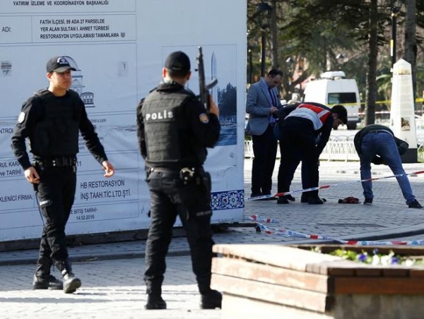 İstanbulda növbəti terakt