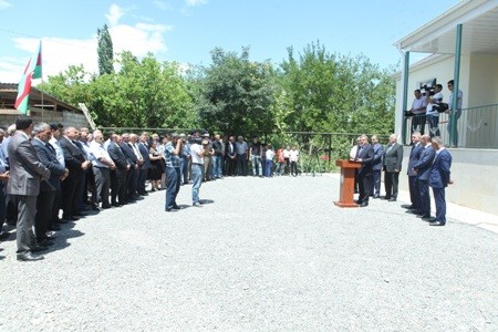 Nazirlik Tərtərdə  şəhid ailələrinə və əlillərə ev payladı-FOTOLAR