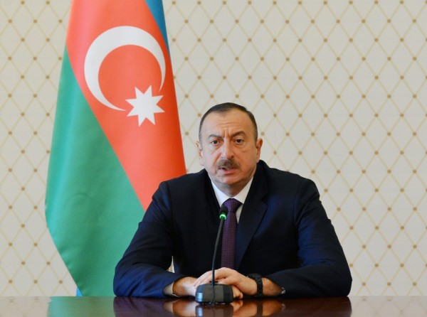 İlham Əliyev: “Ermənistan müsəlman ölkələrinə düşmən gözü ilə baxır“