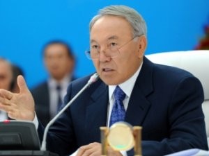 Nazarbayev:“Bizdə rəngli inqilab başlayıb”