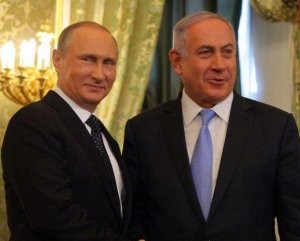 Putinlə Netenyahunun mətbuat konfrasında maraqlı hadisə