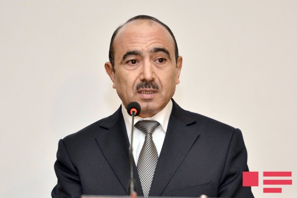 “Ermənistana sanksiya tətbiq etməkdən çəkinirlər” - Əli Həsənov