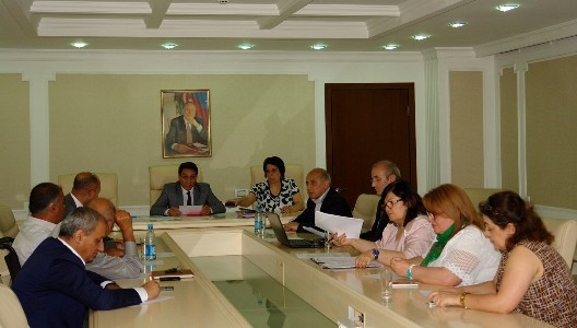 Nazirlikdə İctimai Şuranın iclası keçirilib