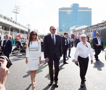 Prezident və ailəsi “Formula-1“i belə izlədi - FOTOLENT