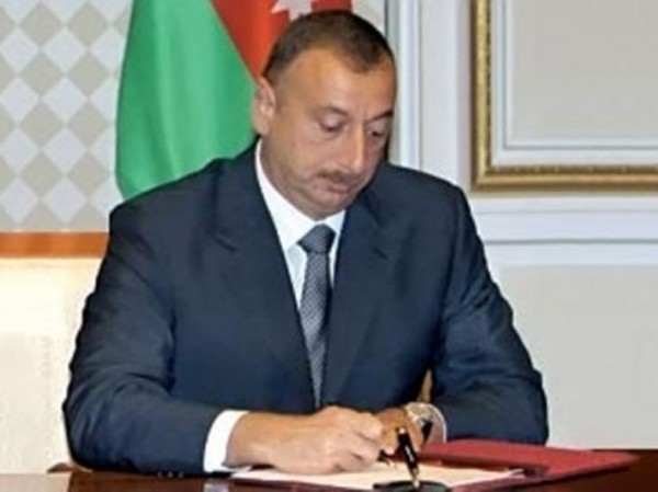 Prezident təsdiqlədi:  Magistr və doktorantlar əsgər getməyəcək