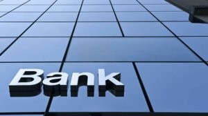 Xüsusi xidmət orqanları axtarış apardı, bankdan 90 milyon yoxa çıxdı