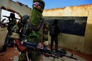 Somalidə silahlı dəstə oteli ələ keçirib