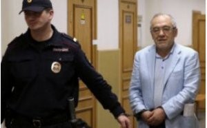 Moskva məhkəməsi Qarabağ separatçılarının sponsorunu bağışlamadı