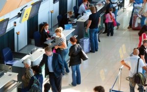Türkiyəyə uçuşlar təxirə salındı: 100-dən çox insan Bakı aeroportunda qalıb